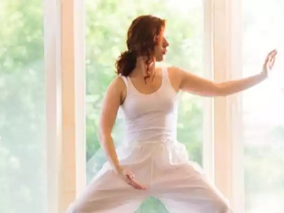Latihan Qigong Lengkap dengan 8 Brokat