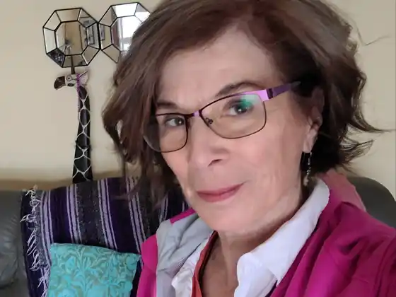 Karen Egoff,
Expert at सोलफुल समिट 2023: ए जर्नी विदिन, स्टार्ट!